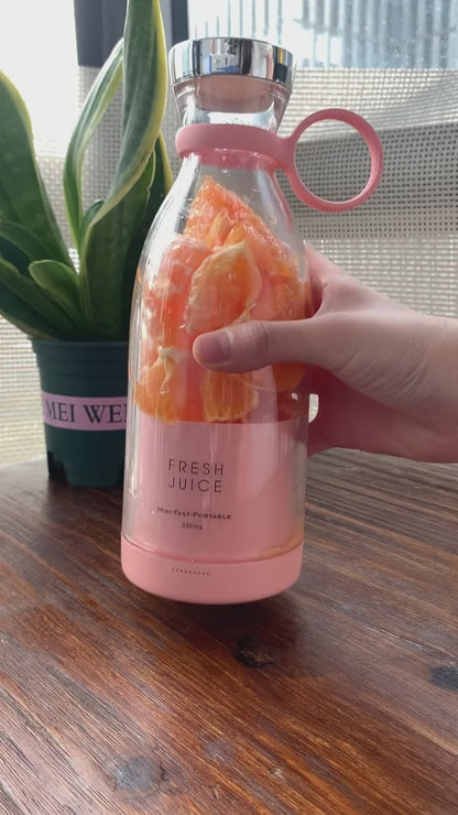 ZestiBlend™ Portable USB Blender